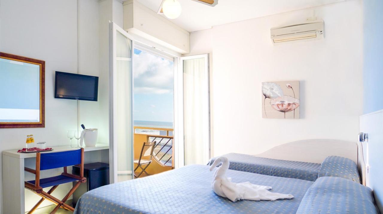 Gatteo Hotel German'S מראה חיצוני תמונה