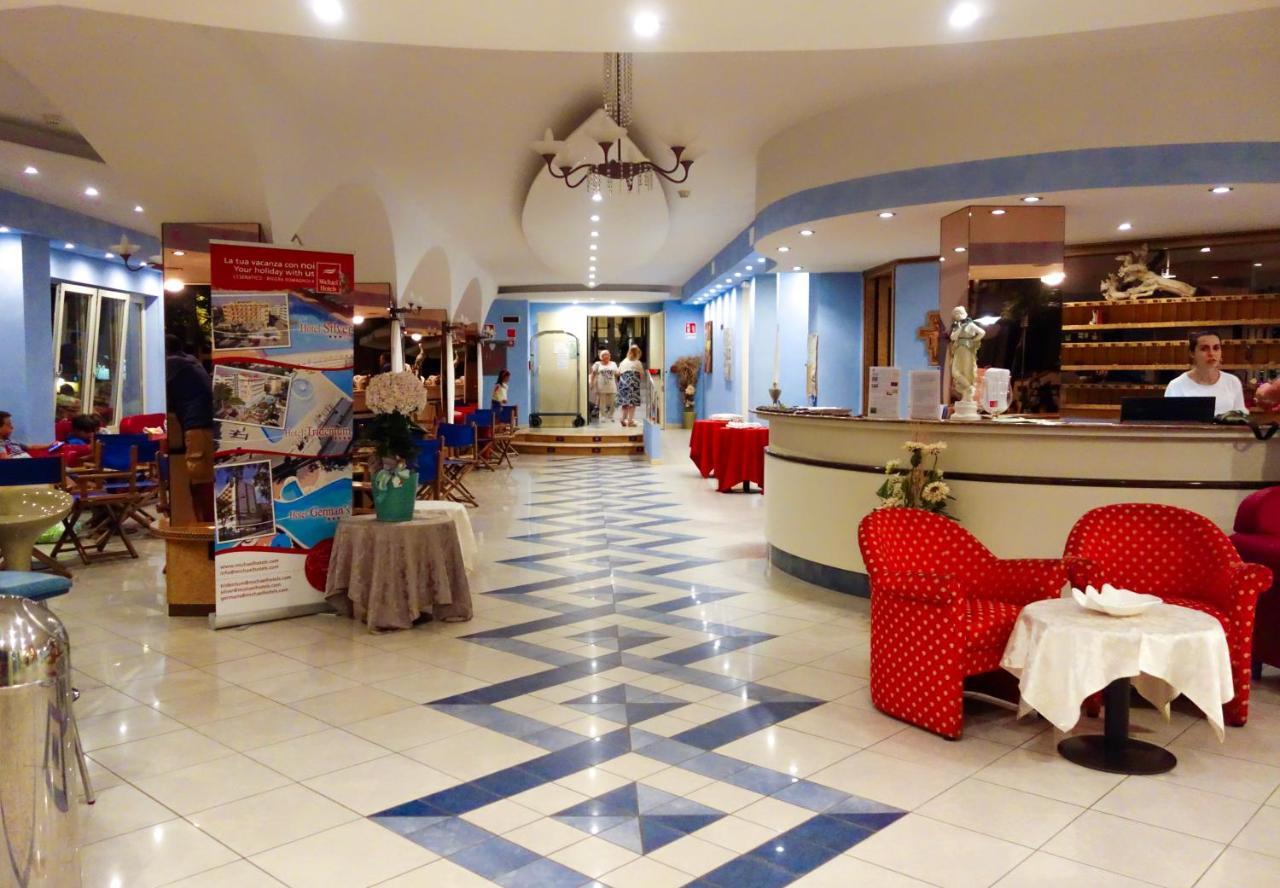 Gatteo Hotel German'S מראה חיצוני תמונה
